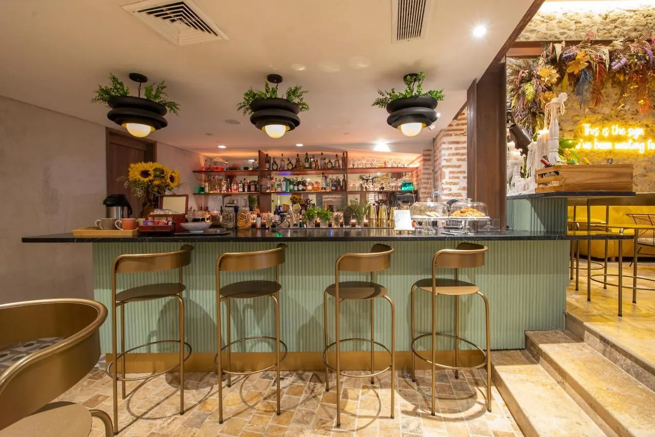 Voila Centro Historico Hotel Cartagena 4*,